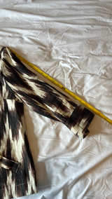 Women's Ikat Print Button-Up Blouse - Image 8