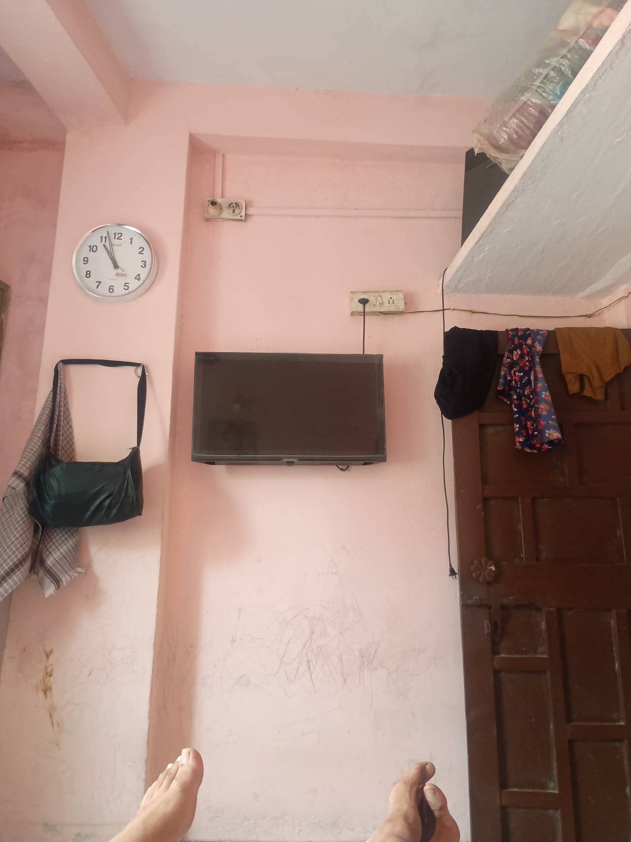 Generic LED TV