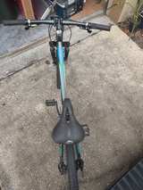 GT Aggressor Pro 27.5" Small frame Mountain Bike - Image 4