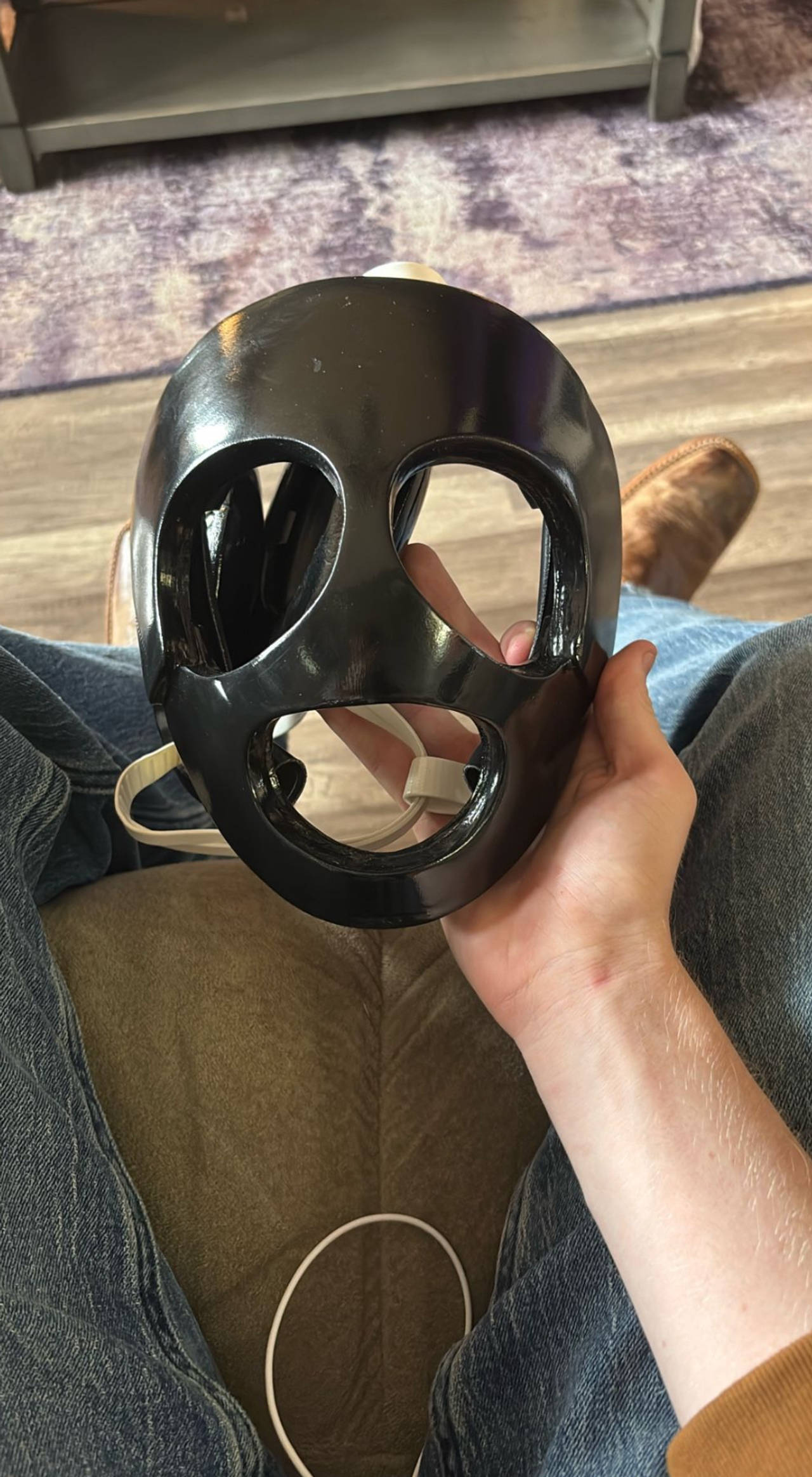 Wrestling headgear with face guard 