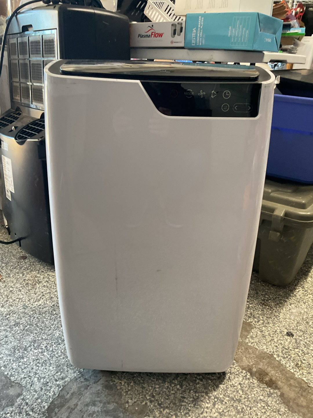 Toshiba 12,000 BTU (8,000 BTU SACC) Portable Air Conditioner