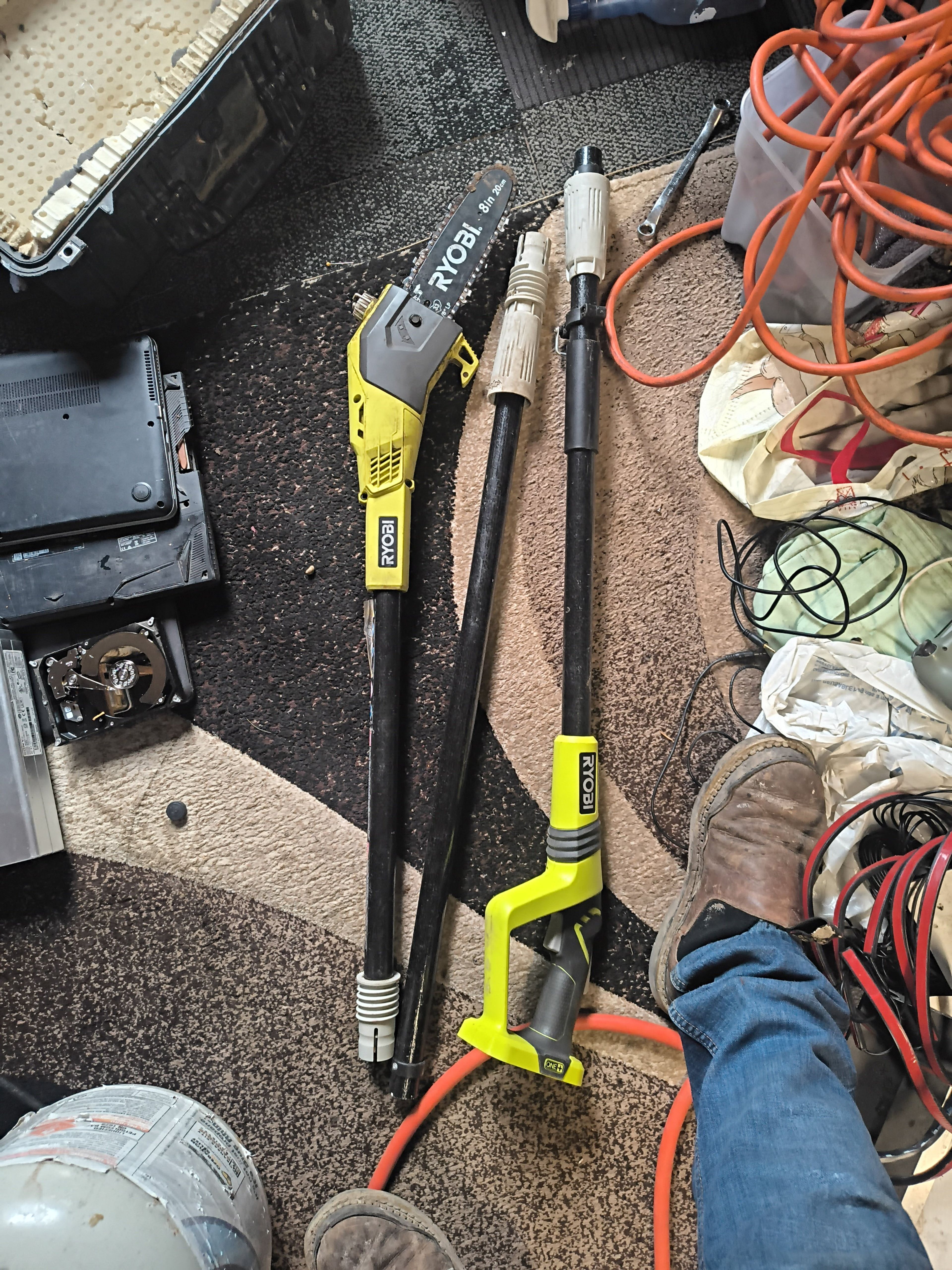 Ryobi 18V ONE+ 8 in. Cordless Pole Saw