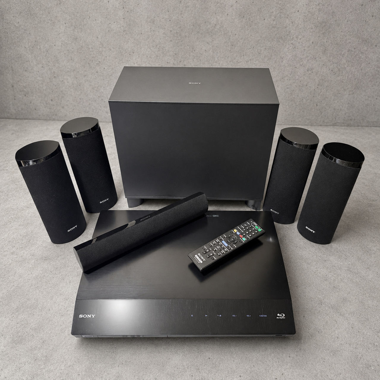 Sony BDV-N5200W 5.1 Channel Blu-ray Home Theater System