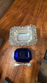 English Silver Plate Salt Cellar with Cobalt Liner - Image 4