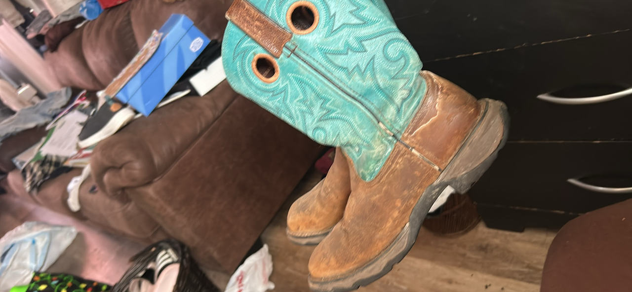 Ariat Men's Western Boots with Turquoise Shaft