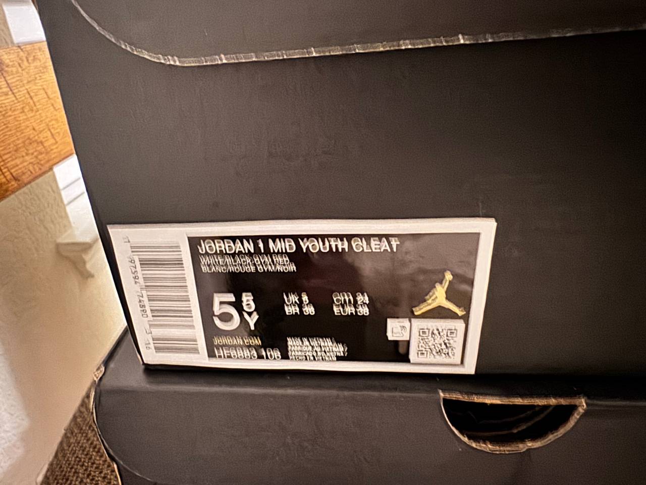 Jordan 1 Mid Youth Cleat