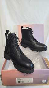 Lisa Vicky Promise-V Black Milled Leather Boots - Image 4
