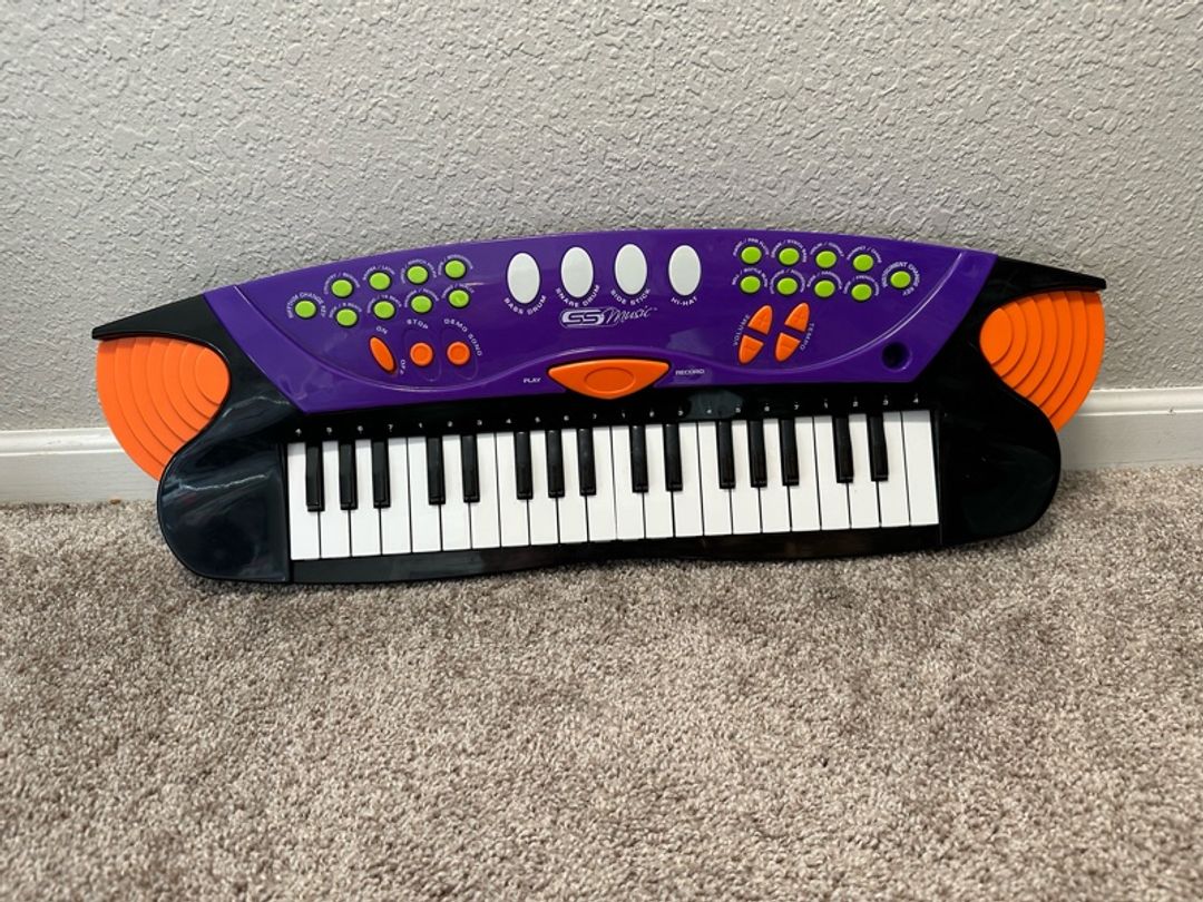 Kawasaki 37-Key Musical Keyboard Purple/Orange