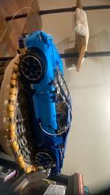 LEGO Technic Bugatti Chiron 42083 - Image 3