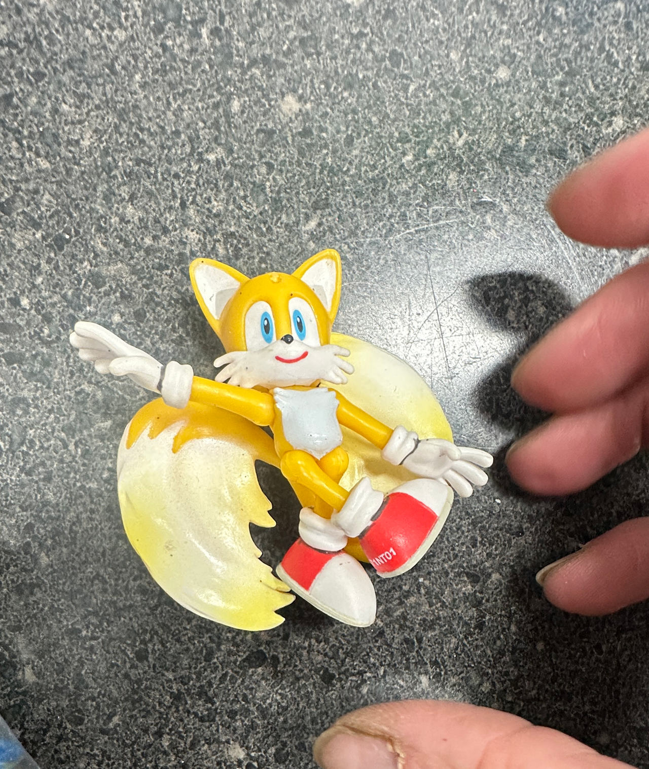 Jakks Pacific Sonic the Hedgehog Tails 2.5-Inch Action Figure