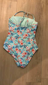 L/G One-Piece Floral Swimsuit  - Image 2