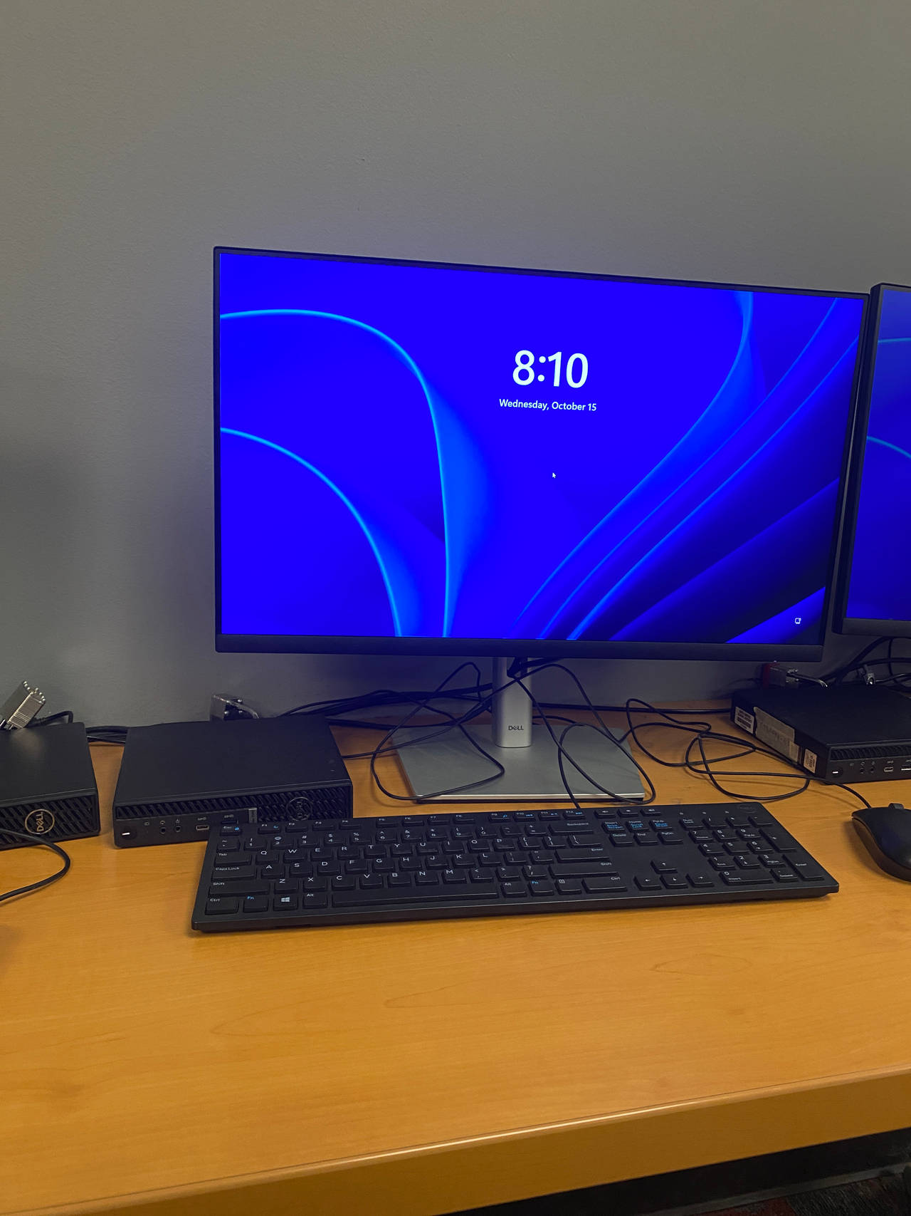 Dell UltraSharp Monitor