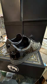 Louis Vuitton Frontrow Black Patent Leather Low Top Sneakers - Image 2