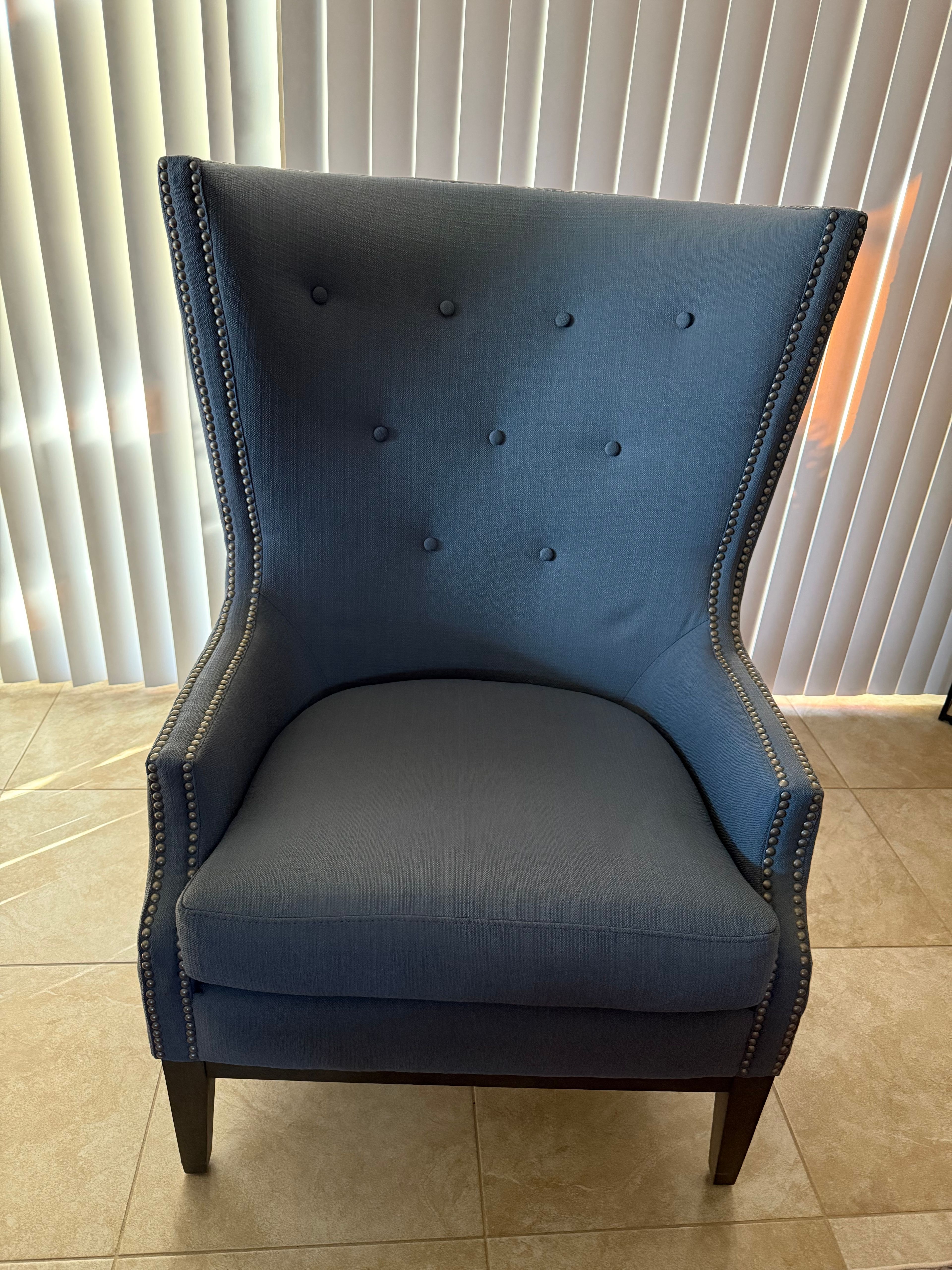 Steve Silver Roswell Gray Blue Linen Accent Chair - Image 2