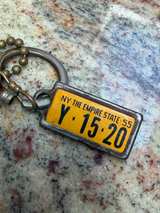 Vintage Chevrolet Mini License Plate Keychain Curry Dealership New York City NYC - Image 4