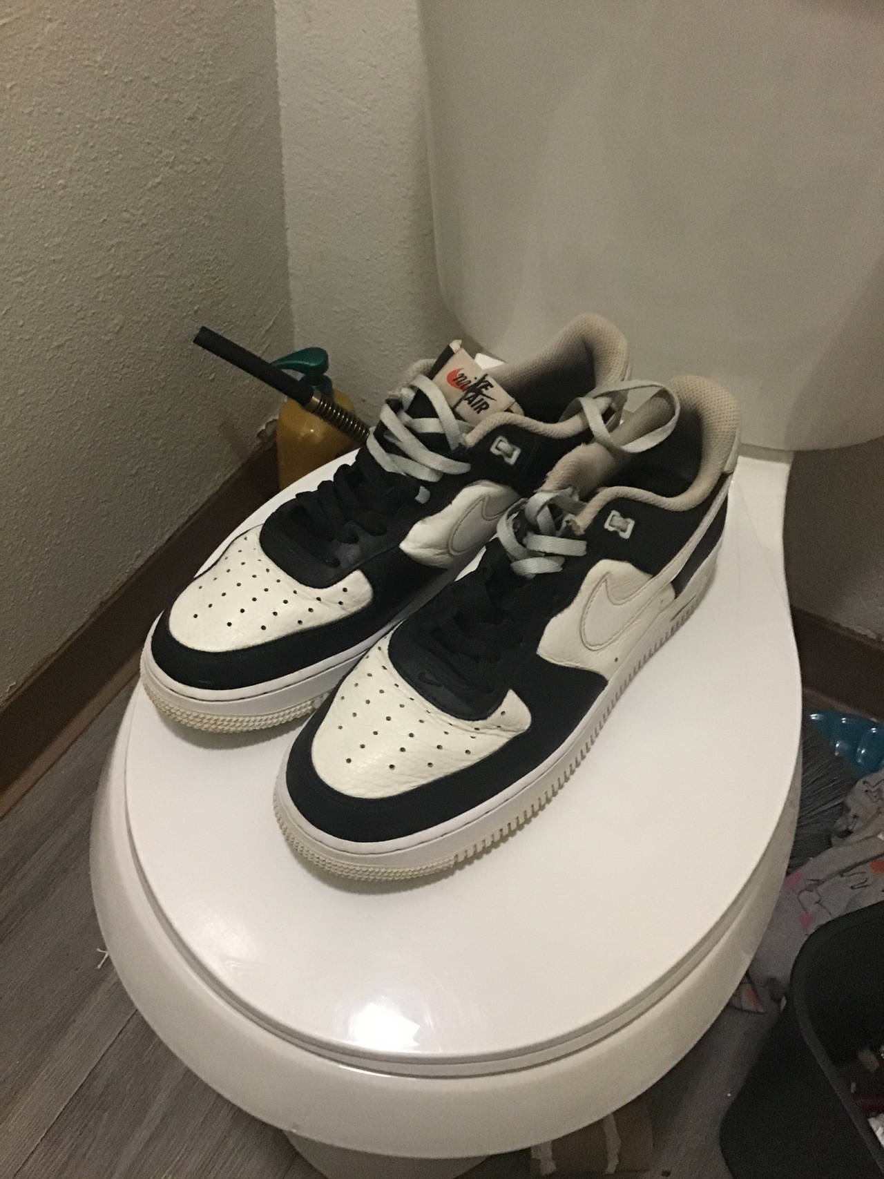 Nike Air Force 1
