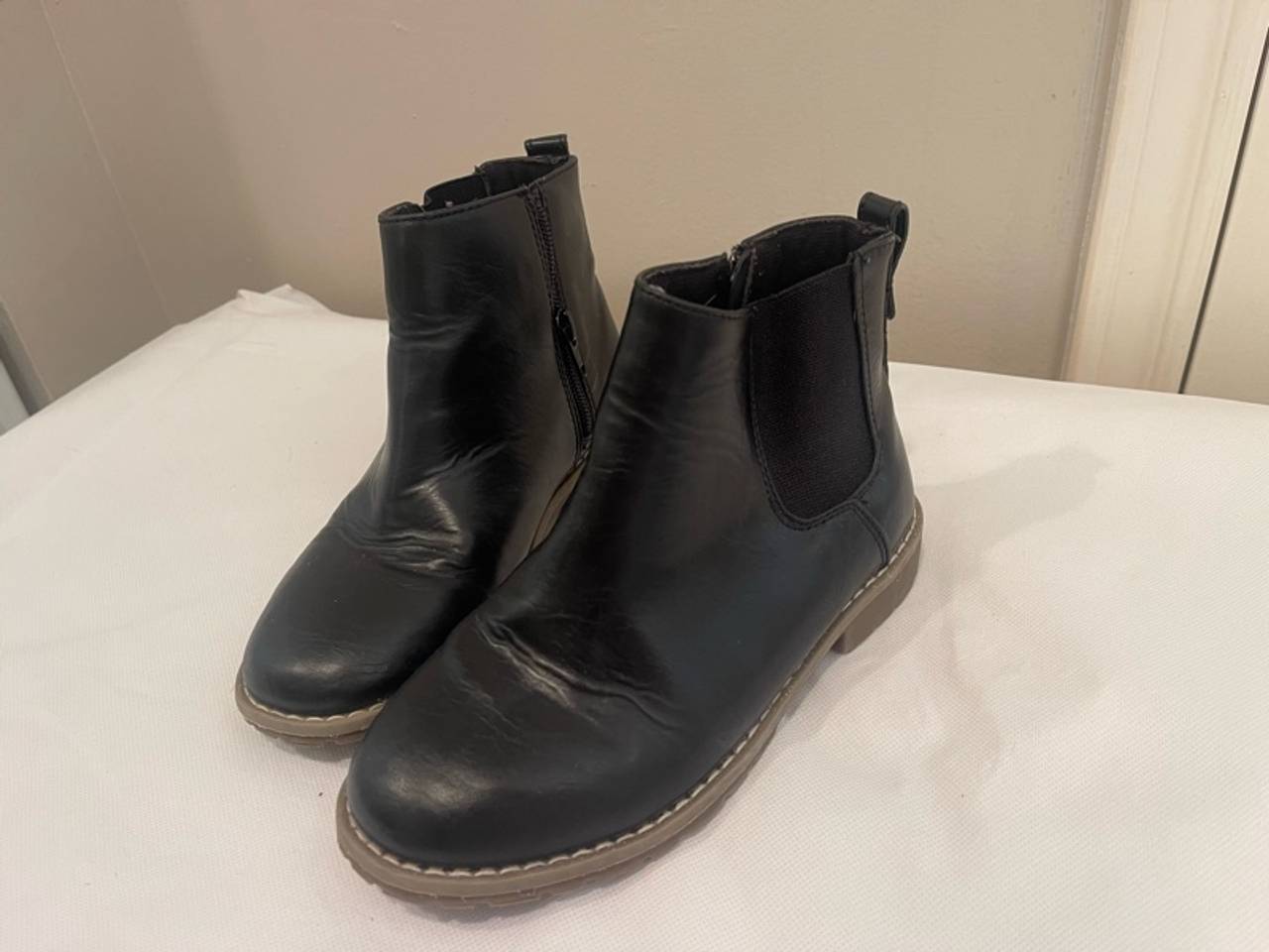 The Children's Place Boys Black Faux Leather Chelsea Boots