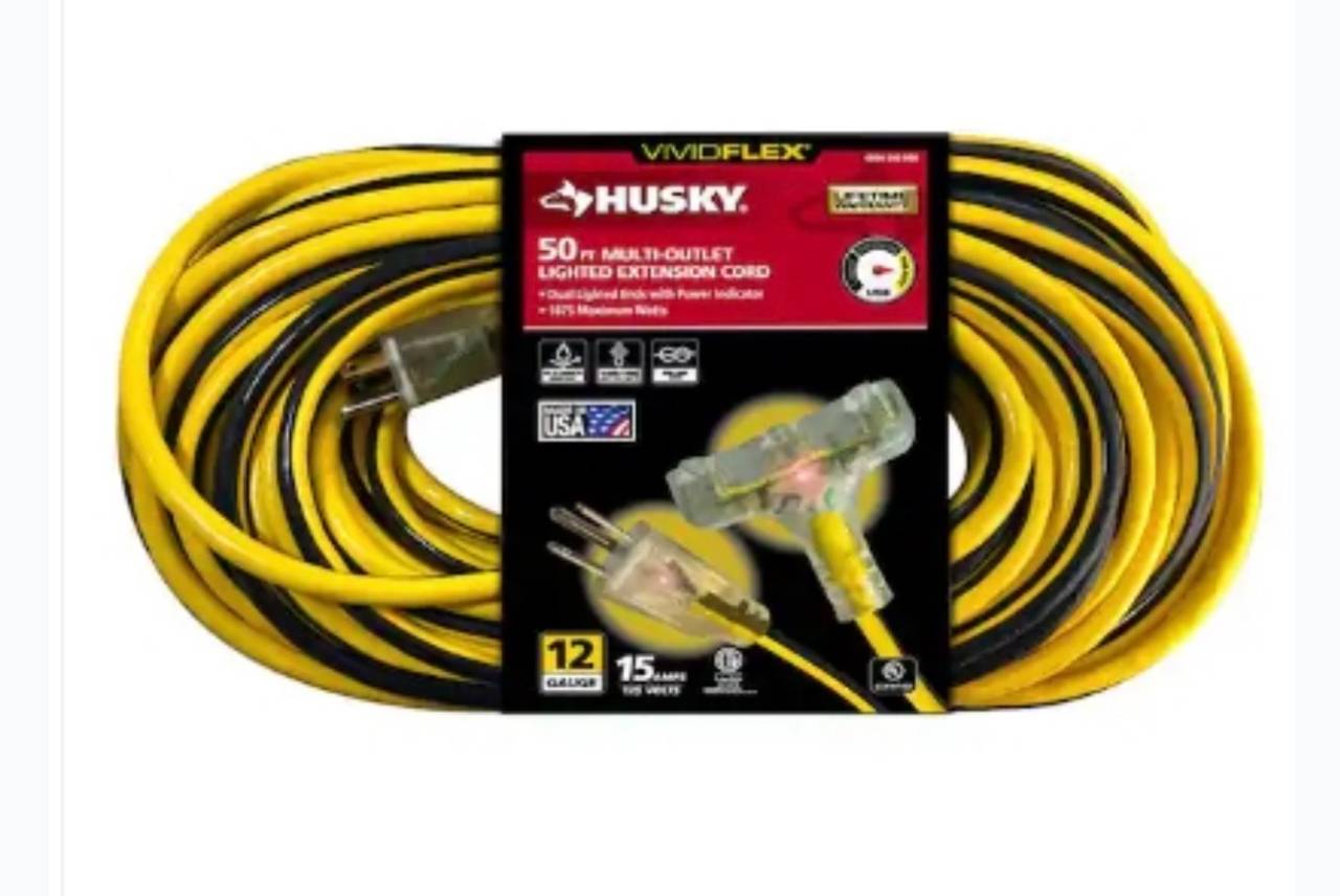 Husky 50 ft. 12/3 Multi-Outlet Extension Cord with Lighted Ends