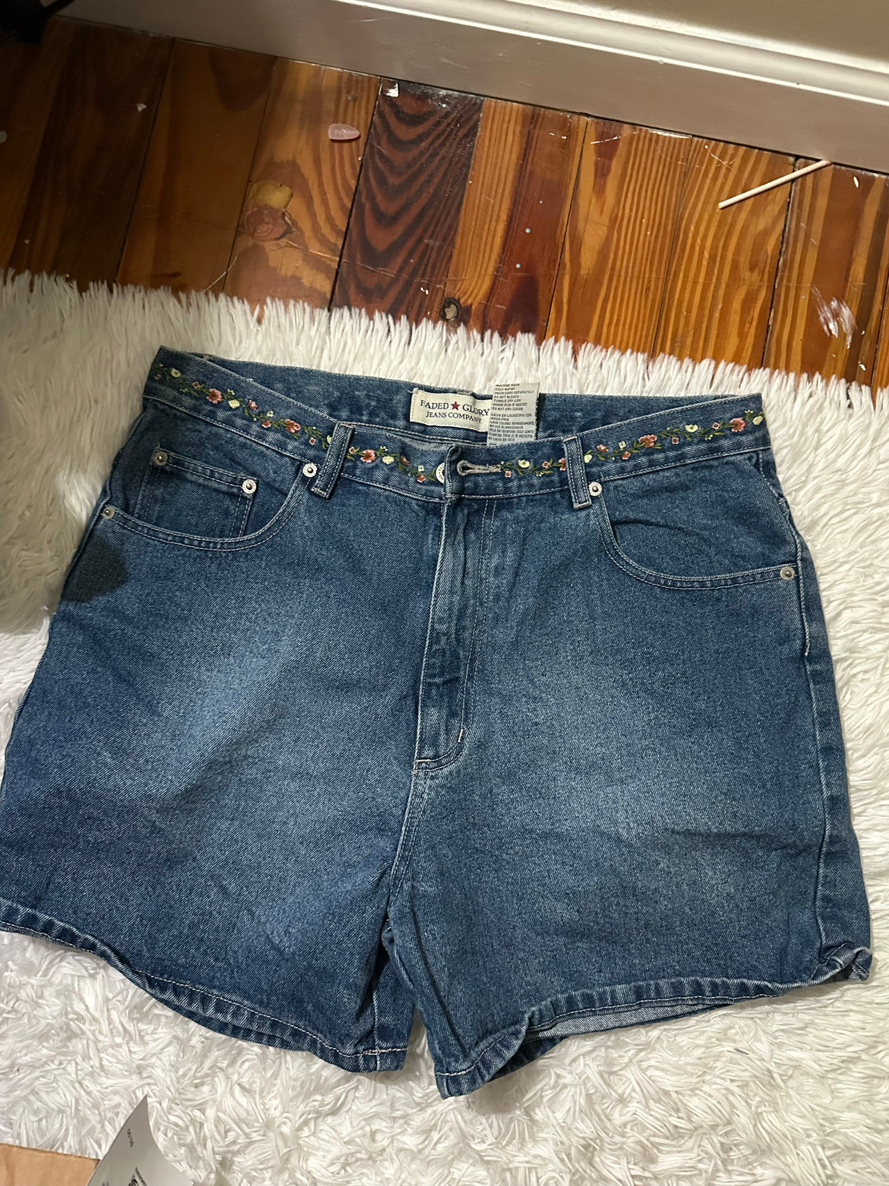 Faded Glory Embroidered Denim Shorts
