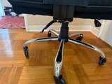 Vevor Black Faux Leather Gaming Chair with Footrest - Image 4