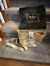 Sharif 1827 Metallic Leather Bucket Bag - Image 1