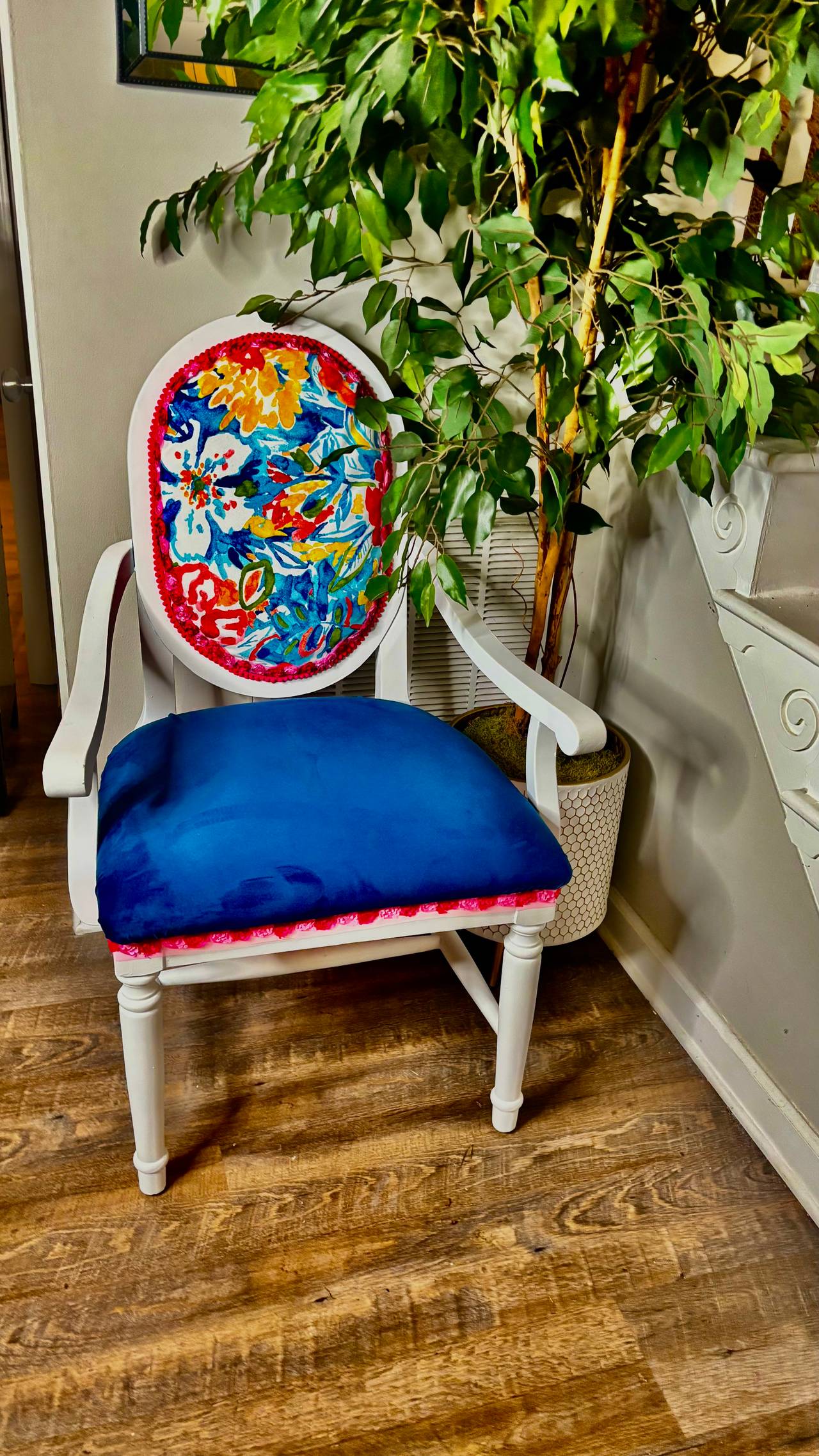 Upholstered Accent Chair