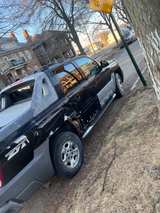 Chevrolet Avalanche 05 daily driver  - Image 7
