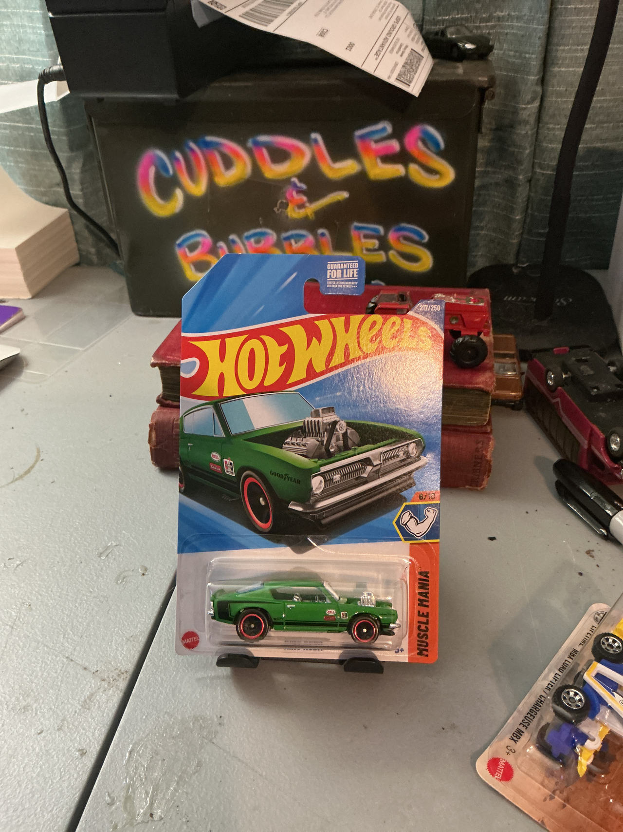 Hot Wheels '68 Plymouth Barracuda Formula S (Muscle Mania)