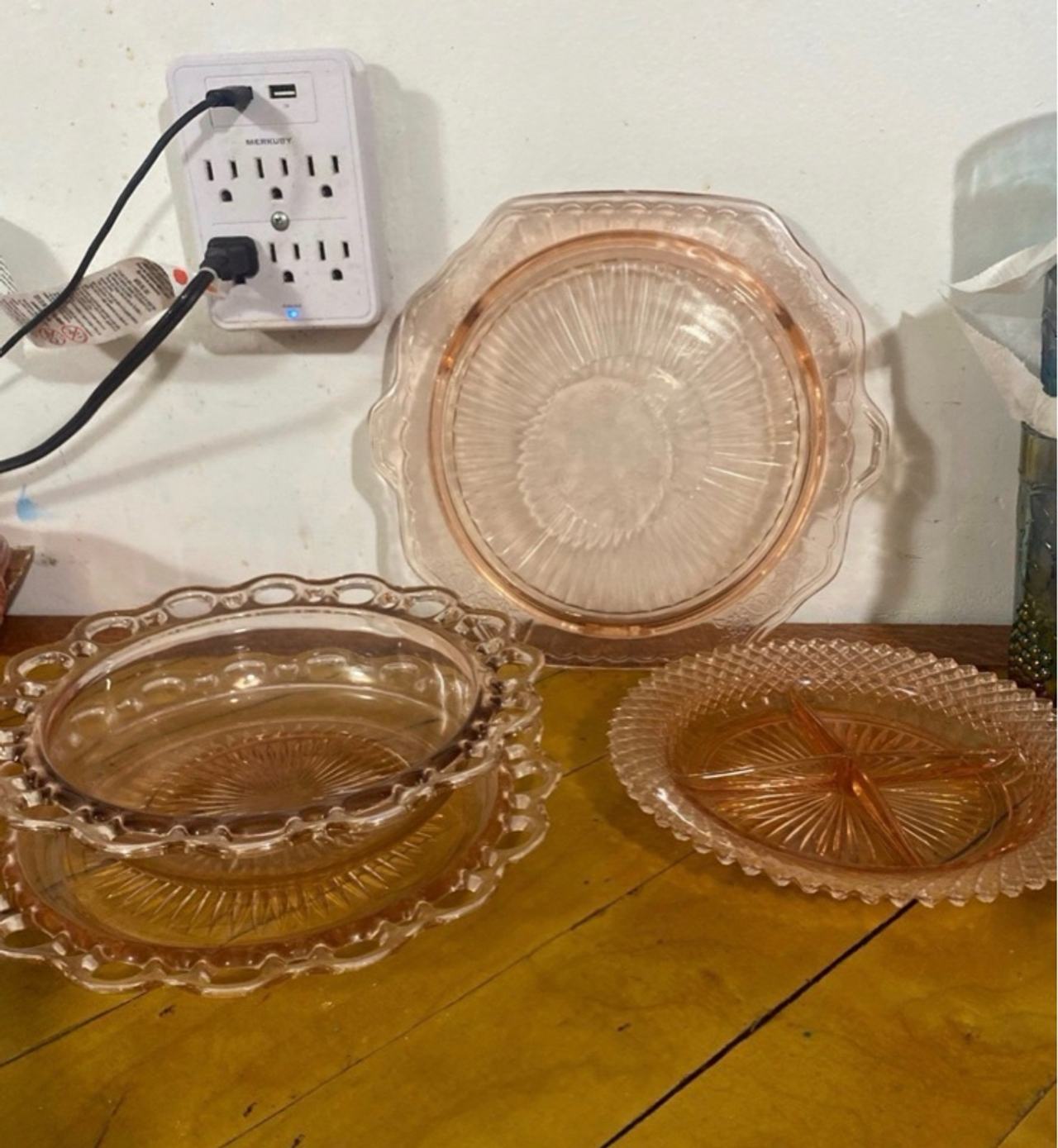 Anchor Hocking Mayfair Open Rose Pink Depression Glass Cake Plate