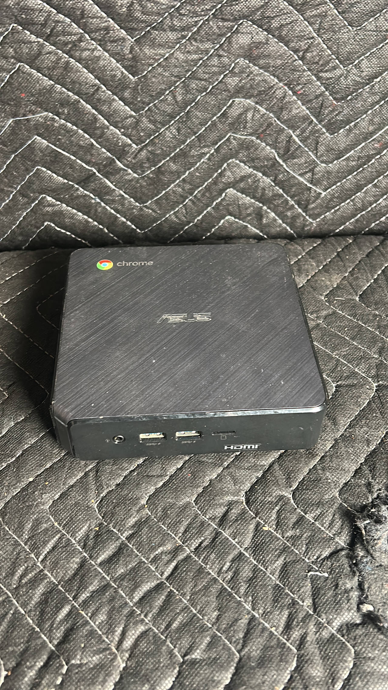 ASUS Chromebox CN60