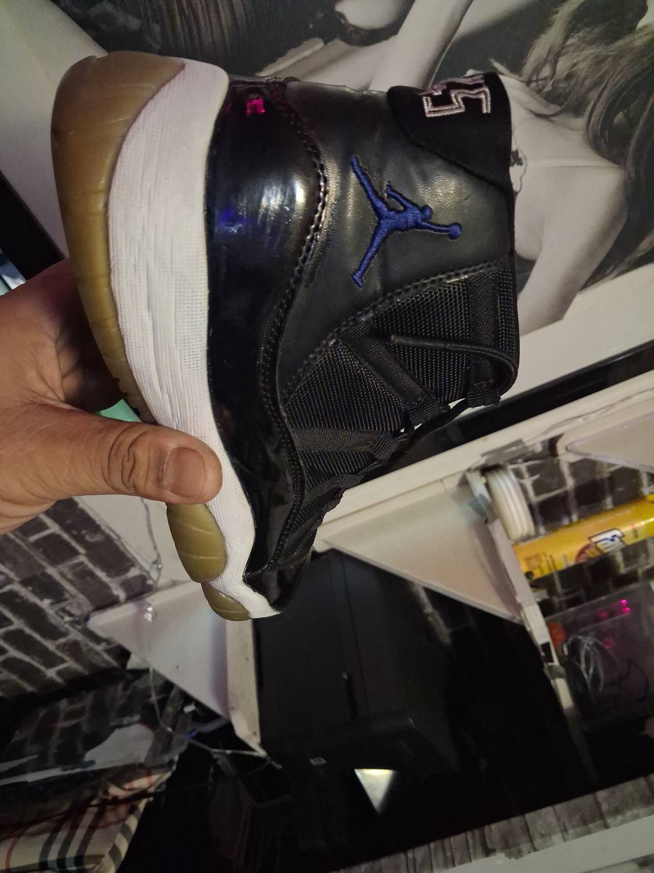 Air Jordan 11 Retro Space Jam 2016