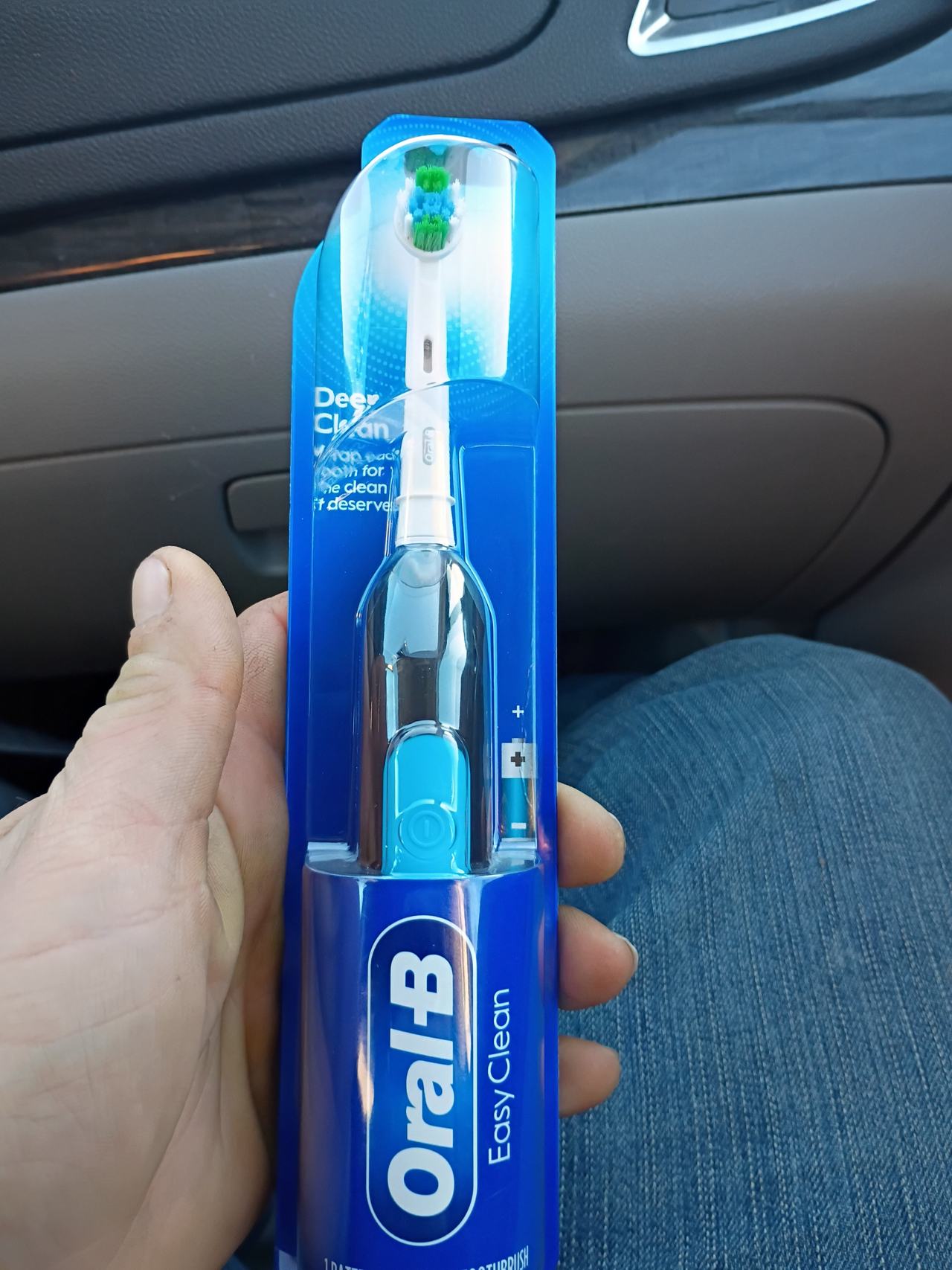 Oral-B Easy Clean Battery Powered Toothbrush
