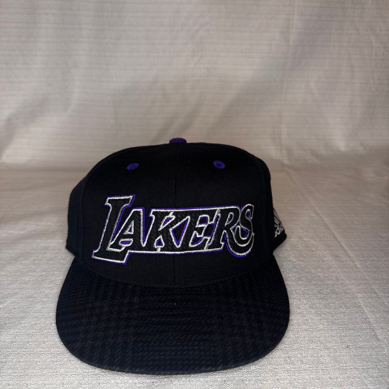 Adidas Los Angeles Lakers Script Stretch Fit Hat