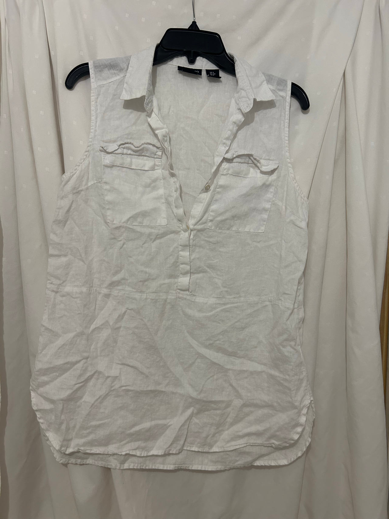 New York & Company Sleeveless Linen Blend Shirt