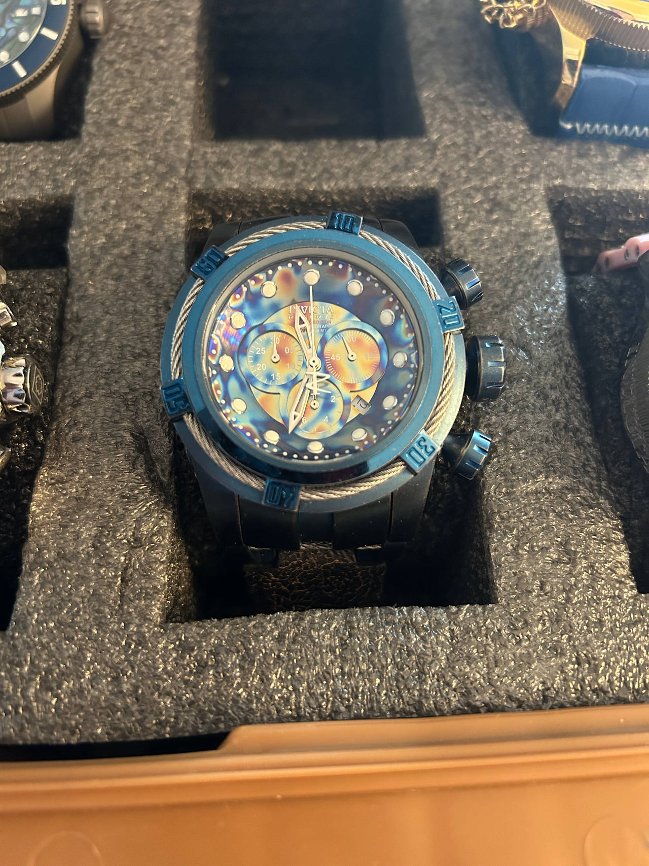 Invicta Reserve Venom