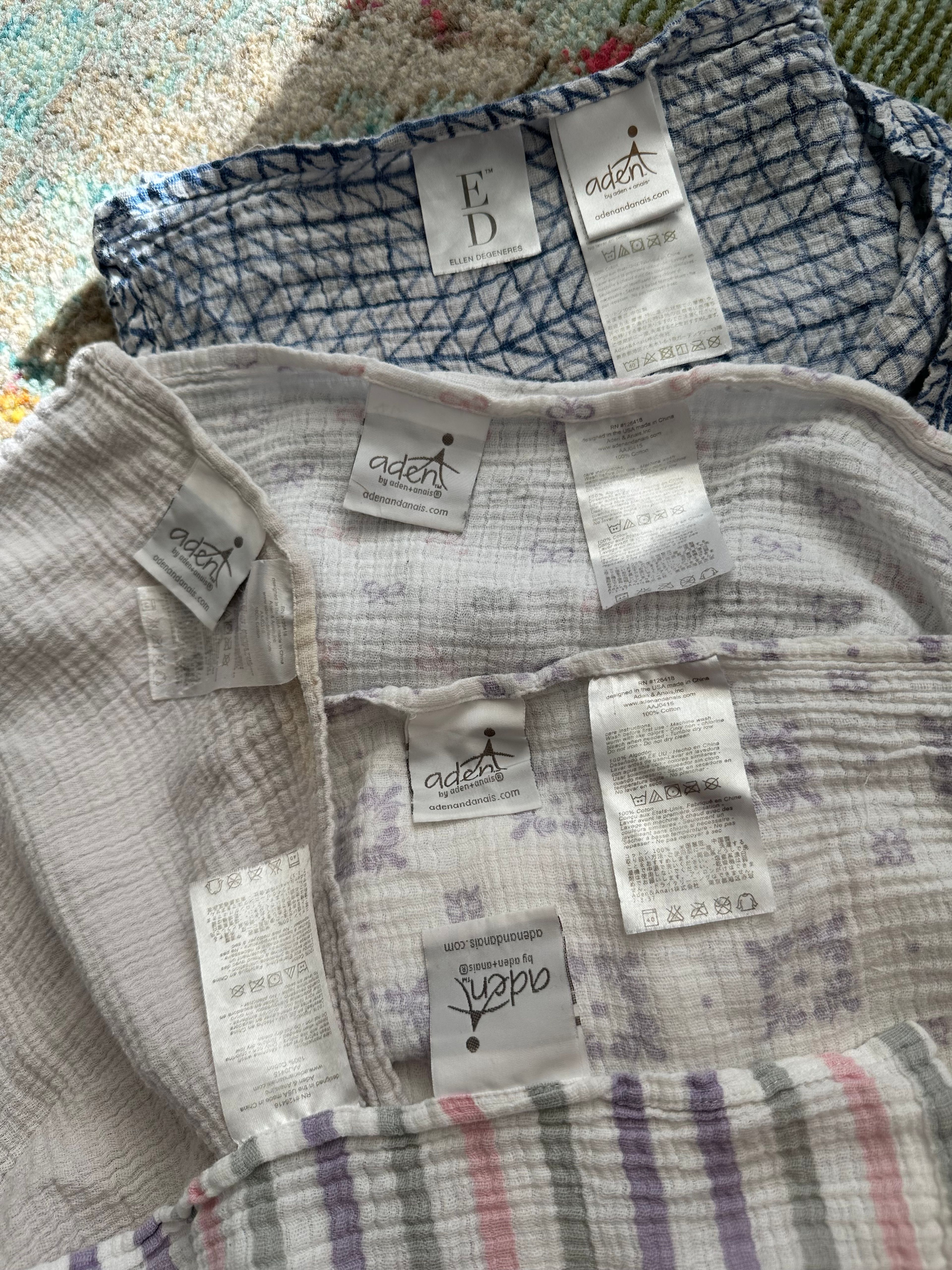 5 Aden + Anais cotton muslin swaddle blankets - Image 4