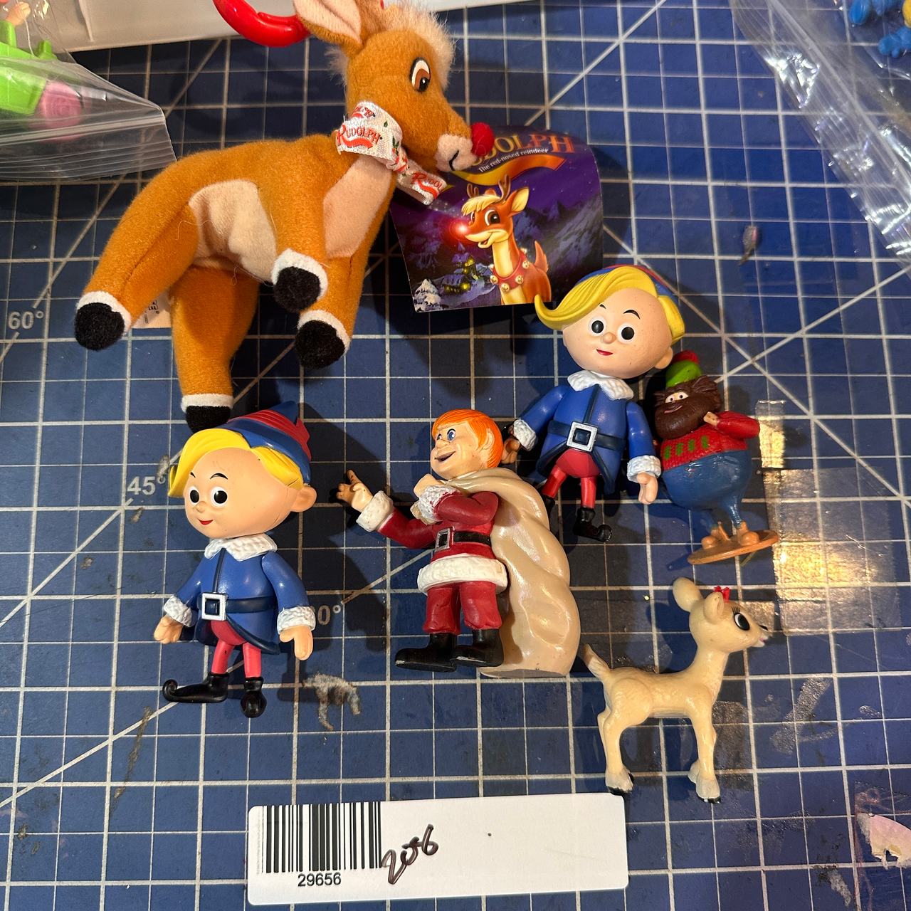 Rudolph the Red-Nosed Reindeer Claymation Holiday retro Figure Lot  208