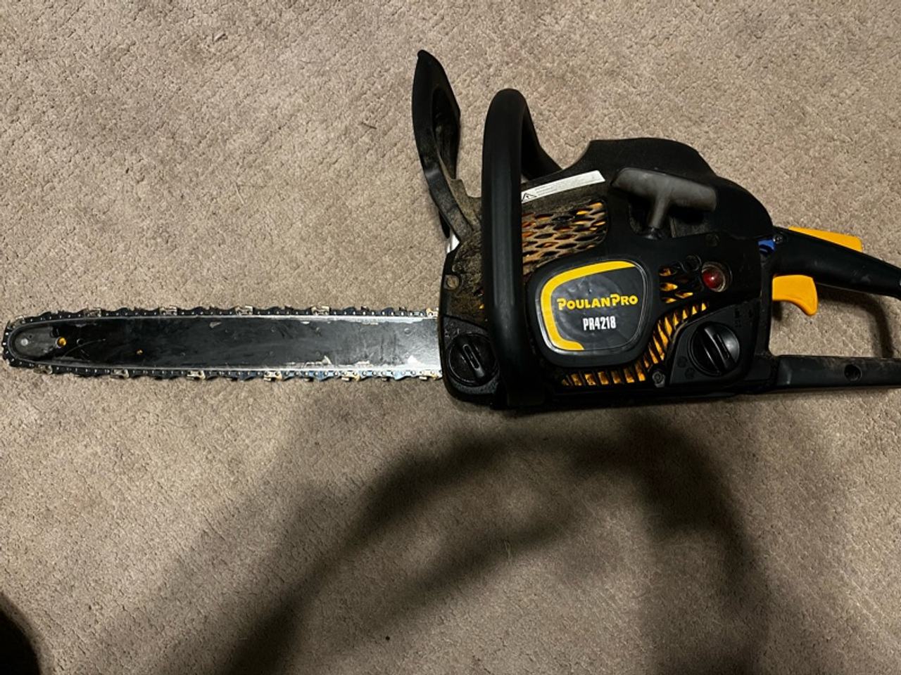 Poulan Pro PR4218 18-inch Gas Chainsaw