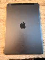 Apple iPad (9th Generation) - Image 2