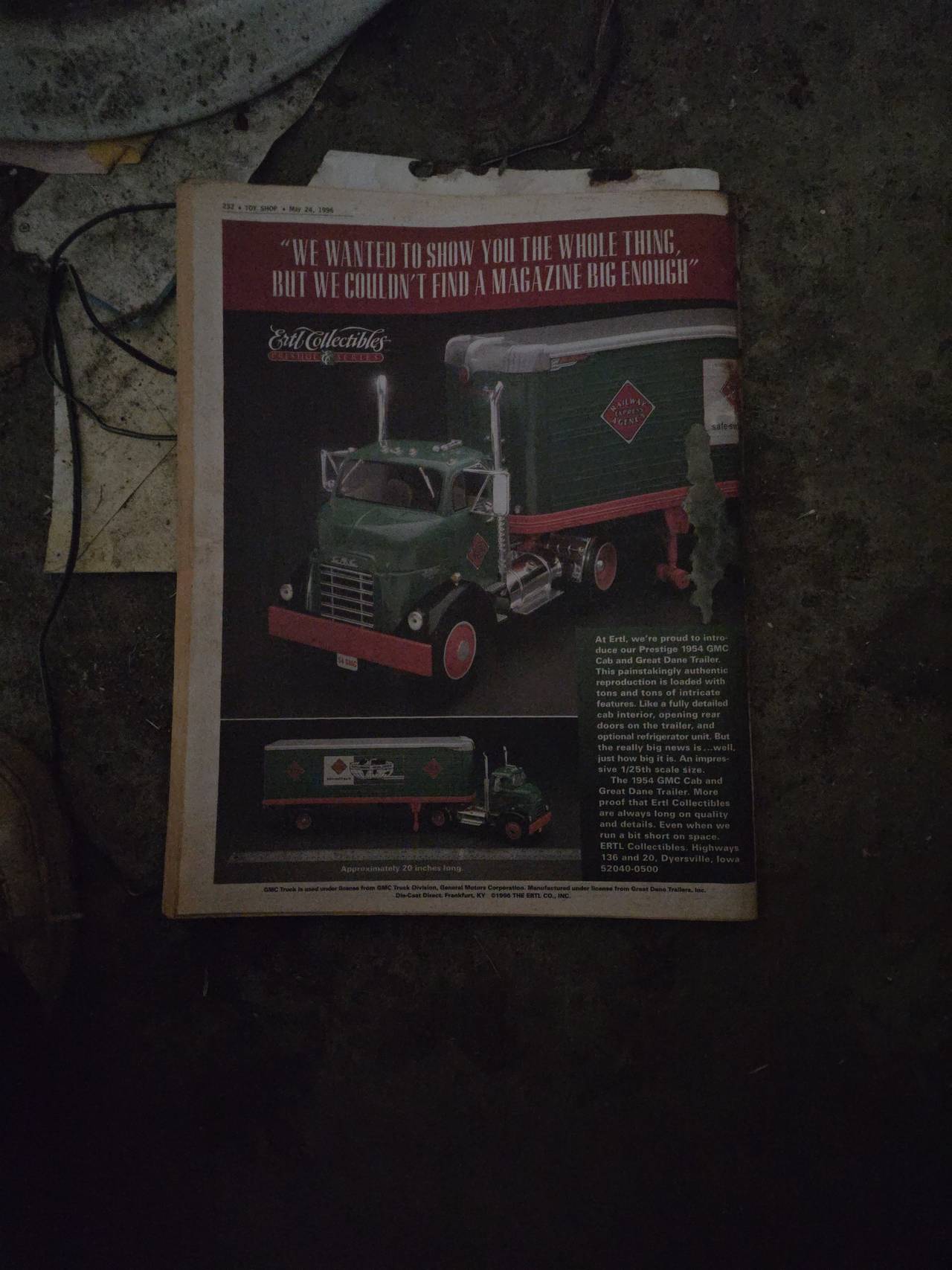 Ertl Prestige Series 1954 GMC Cab and Great Dane Trailer