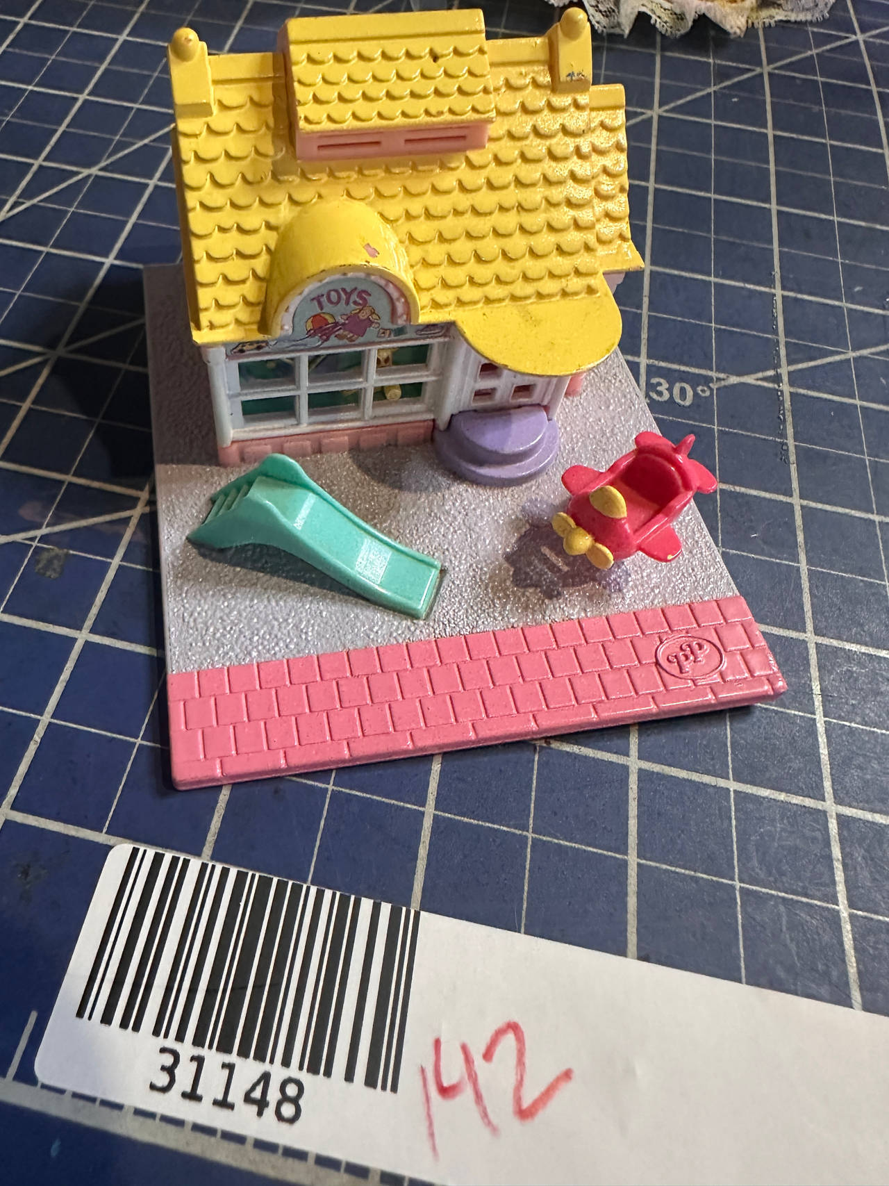 Polly Pocket vintage TOY SHOP playset Bluebird vtg 1990s   149