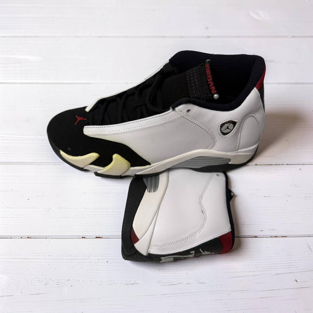 Air Jordan 14 Retro Black Toe 2006
