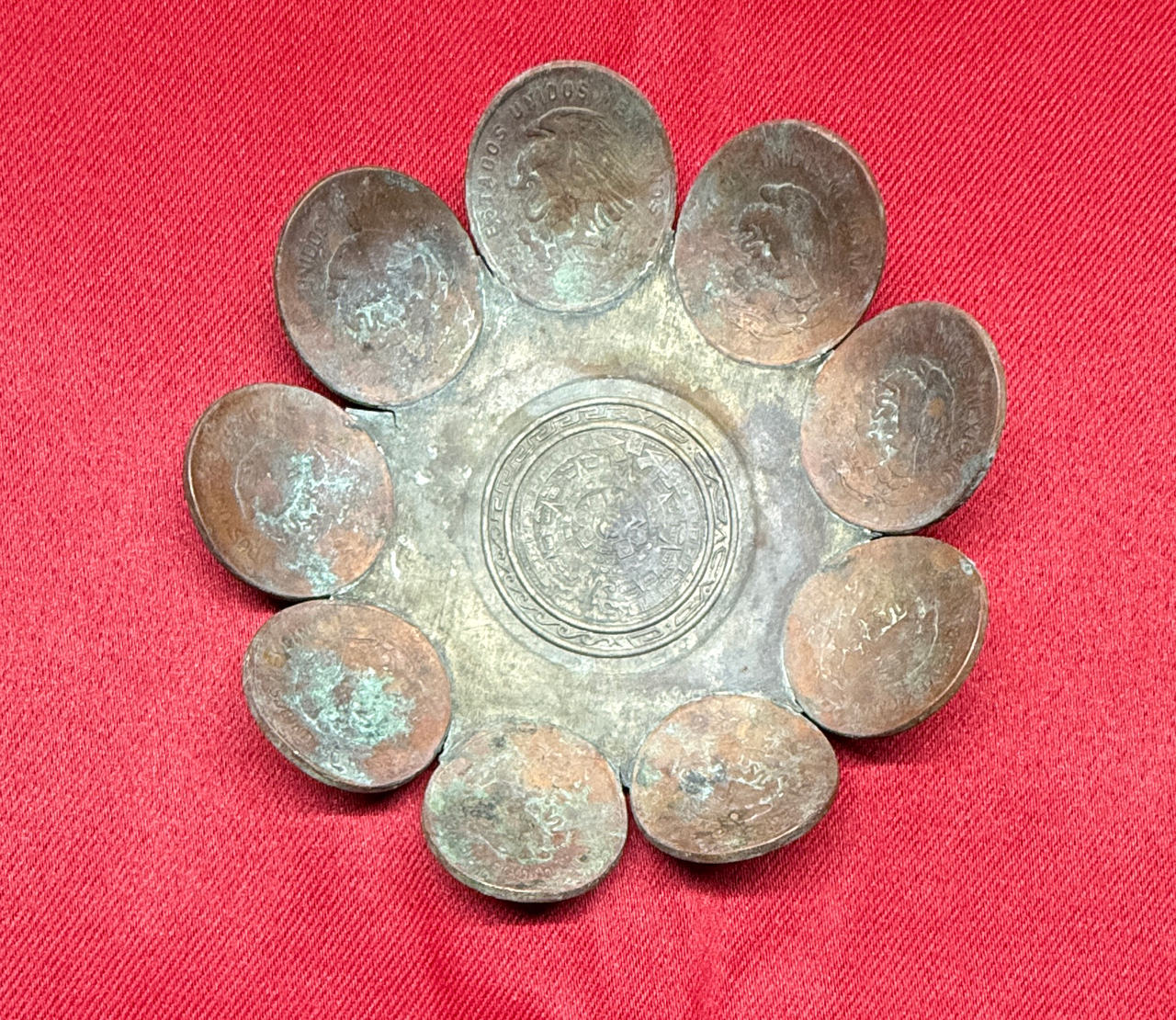 1940’s Vintage Mexican Coin Dish Aztec Calendar Ash Tray Keys or Spare Change