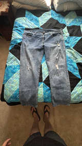 True Religion Devin Jeans Size 32 - Image 2