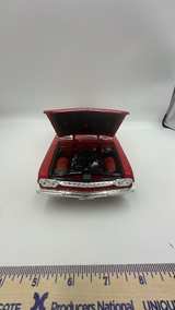 1962 Chevrolet Bel Air Bubble Top 1:18 Die-cast Model Car - Image 6