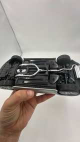 Maisto Nissan 350Z 1:18 Scale Die-cast Model Car - Image 6