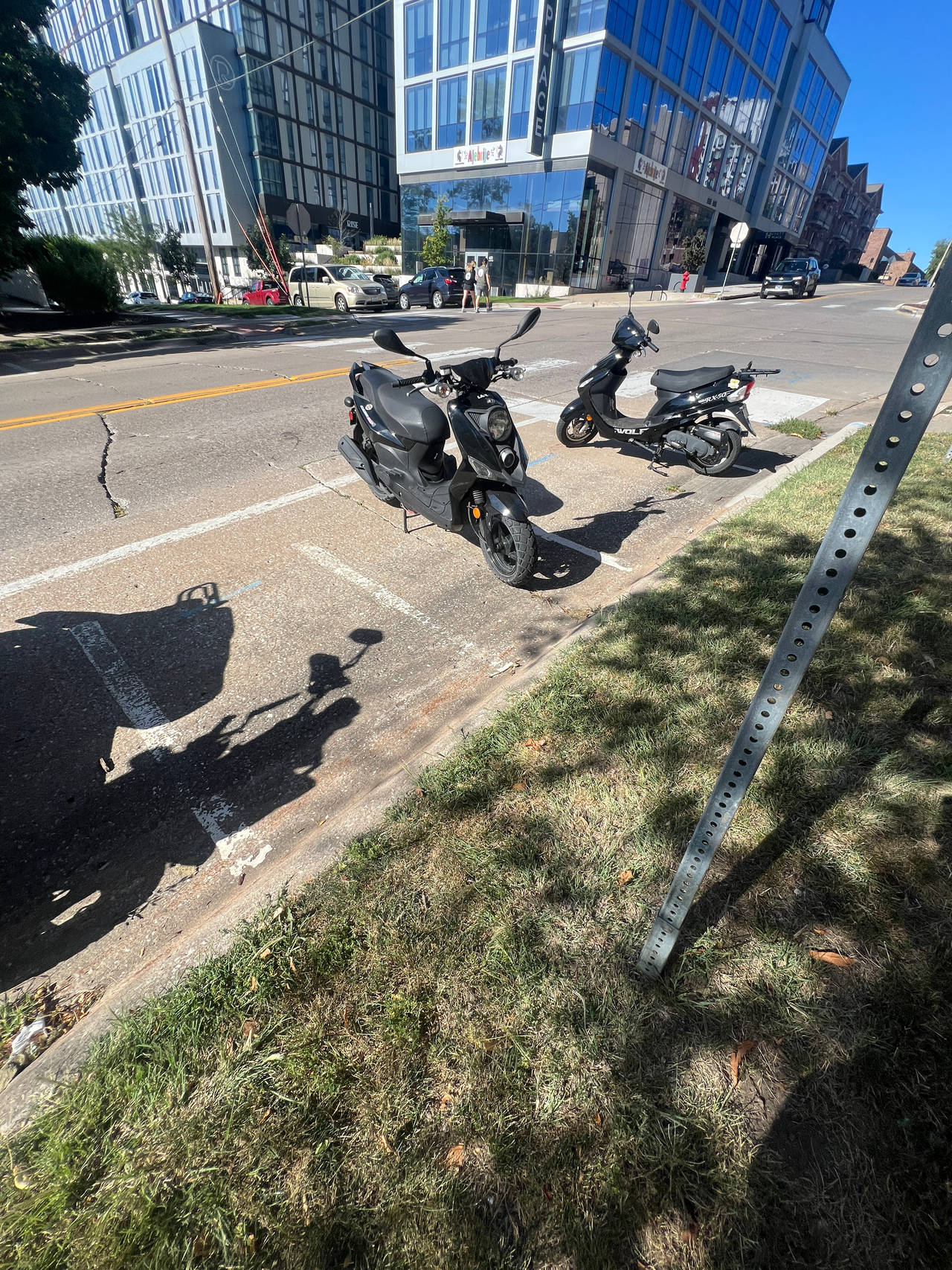 motor scooter