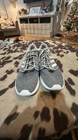 Adidas Cloudfoam QT Racer Women's Gray/White size 8.5 - Image 4