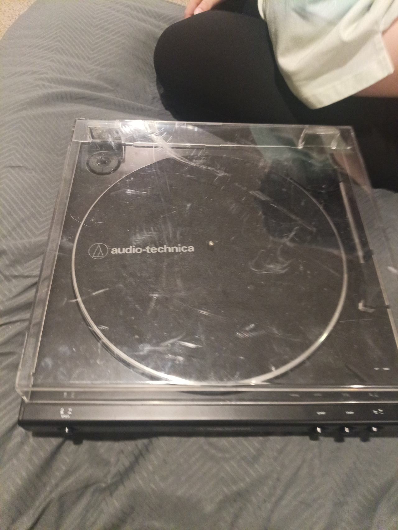 Audio-Technica AT-LP60 Fully Automatic Belt-Drive Stereo Turntable
