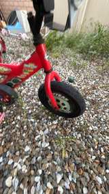 Huffy Disney Pixar Cars Lightning McQueen 12" Kids Bike - Image 3